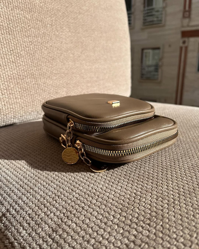 کیف موبایلی زنانه مدل آشا