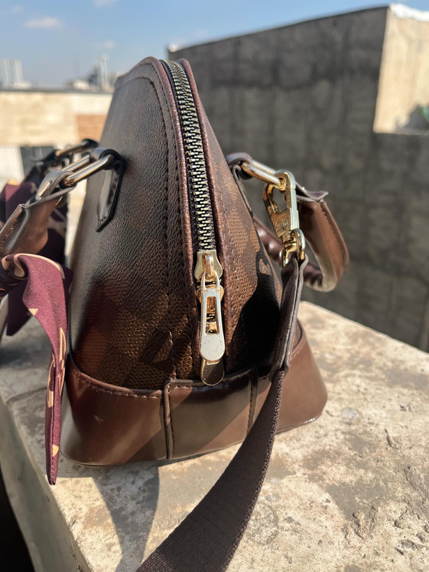 کیف صندوقی